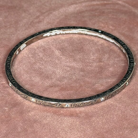 Brighton Heart in a Circle Silver Scrolled Crystal Bangle Bracelet - Picture 6 of 8